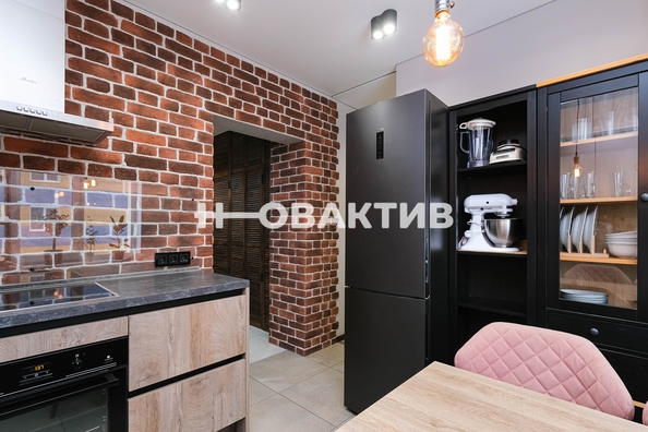 
   Продам 1-комнатную, 44.3 м², Выборная ул, 91/2

. Фото 2.