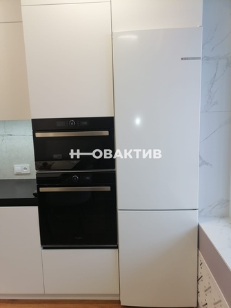 
   Продам 2-комнатную, 59.5 м², Александра Чистякова ул, 22/2

. Фото 4.