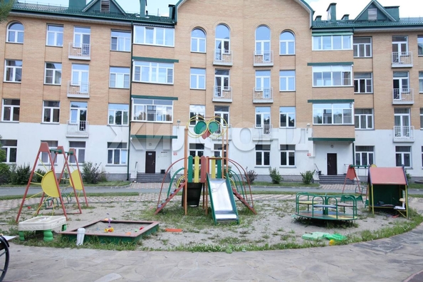 
  Продается 3-комн. квартира, 105 м², 1-е Мочищенское ш, д. 150
. Фото 3.