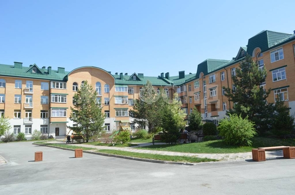
  Продается 3-комн. квартира, 105 м², 1-е Мочищенское ш, д. 150
. Фото 9.