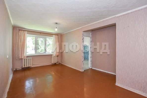 
   Продам 1-комнатную, 32.1 м², Объединения ул, 82

. Фото 1.