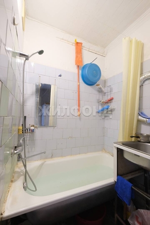 
   Продам 1-комнатную, 37 м², Сибиряков-Гвардейцев ул, 44/5

. Фото 3.
