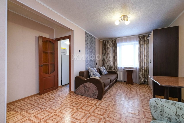 
   Продам 1-комнатную, 30.6 м², Пермитина ул, 8

. Фото 2.