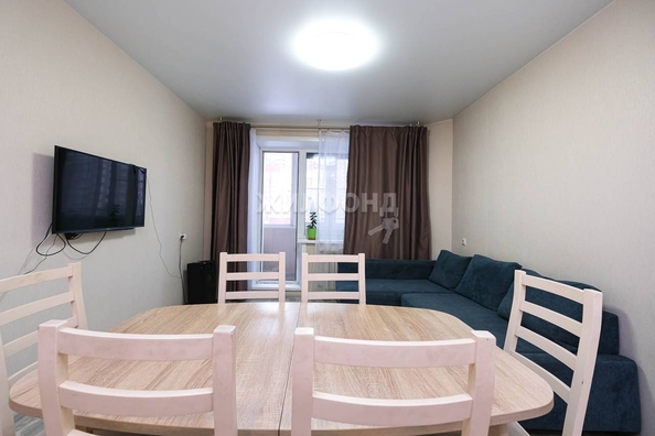 
   Продам 2-комнатную, 56.1 м², Ключ-Камышенское Плато ул, 13

. Фото 5.