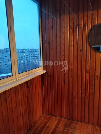 
   Продам 3-комнатную, 56.1 м², Есенина ул, 29

. Фото 12.