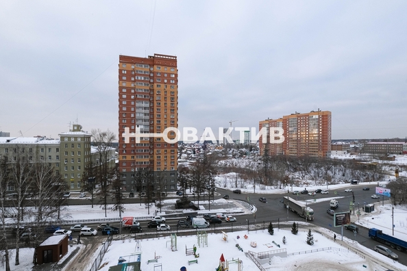 
   Продам 2-комнатную, 60.8 м², Северная ул, 13

. Фото 39.