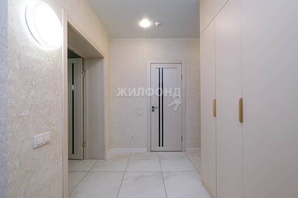 
   Продам 2-комнатную, 63.6 м², Сибиряков-Гвардейцев ул, 44/7

. Фото 13.