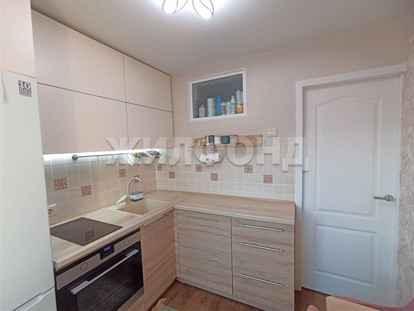 
  Продается 2-комн. квартира, 41.5 м², Богдана Хмельницкого ул, д. 5
. Фото 3.