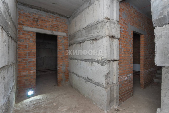 
   Продам 3-комнатную, 101.3 м², Герцена ул, 1/1

. Фото 10.