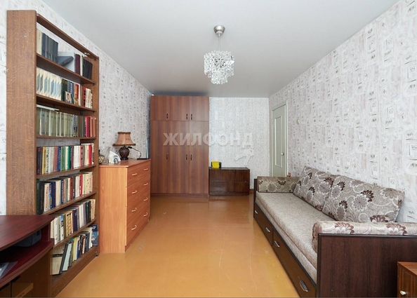 
   Продам 1-комнатную, 30.9 м², Гурьевская ул, 47

. Фото 2.