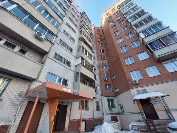 
   Продам 2-комнатную, 53 м², Тульская ул, 90/1

. Фото 16.