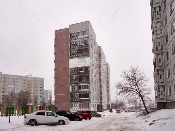 
   Продам 3-комнатную, 64.6 м², Красных Зорь ул, 3

. Фото 12.