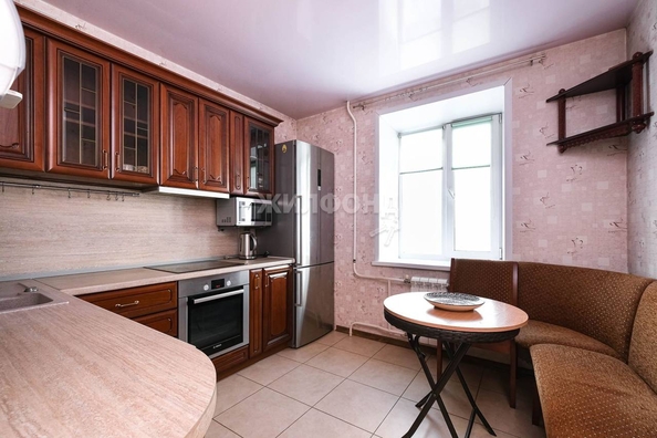 
   Продам 3-комнатную, 77.3 м², 1-я Портовая ул, 2

. Фото 10.