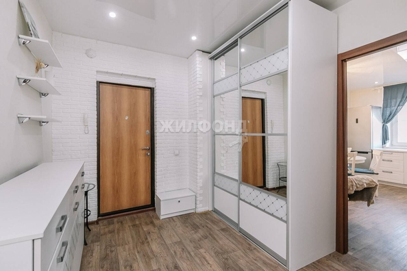 
   Продам 3-комнатную, 76.9 м², 2-й (4 мкр.) кв-л, 204/2

. Фото 5.