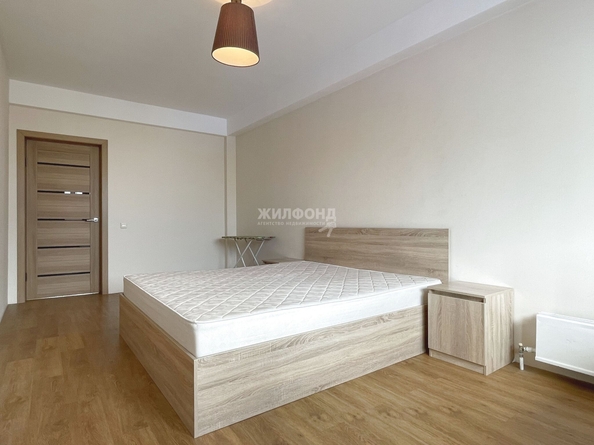 
  Сдам в аренду 2-комнатную квартиру, 65 м², Новосибирск

. Фото 6.