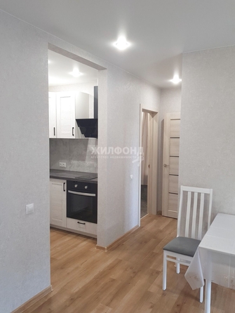 
  Сдам в аренду 2-комнатную квартиру, 40 м², Новосибирск

. Фото 5.