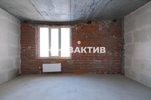 
   Продам 4-комнатную, 113.5 м², Галущака ул, 15

. Фото 20.