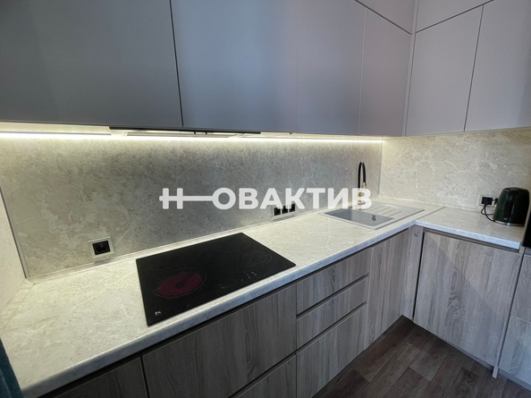 
   Продам 2-комнатную, 49.2 м², Охотская ул, 88/2

. Фото 5.