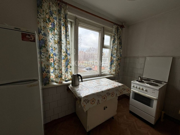 
   Продам 3-комнатную, 59.2 м², Зорге ул, 127

. Фото 2.