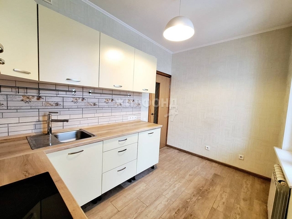 
   Продам 2-комнатную, 56 м², Горский мкр, 86

. Фото 4.