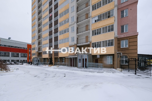 
   Продам 2-комнатную, 46 м², Николая Островского ул, 120

. Фото 26.