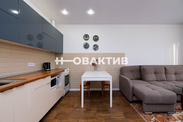 
   Продам 2-комнатную, 58.8 м², Дмитрия Шмонина ул, 1

. Фото 11.