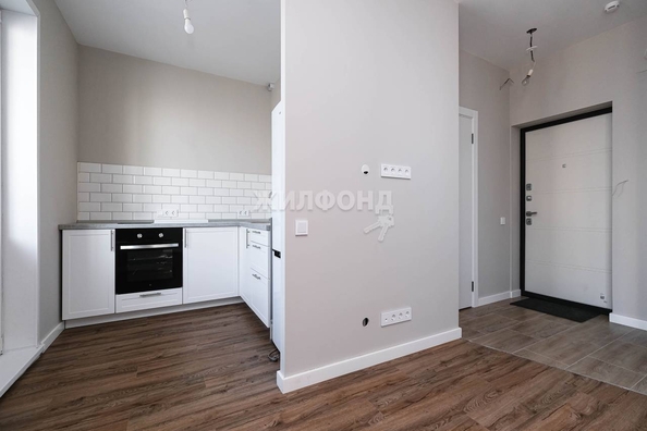 
   Продам 1-комнатную, 27.8 м², Гурьевская ул, 177/1

. Фото 5.