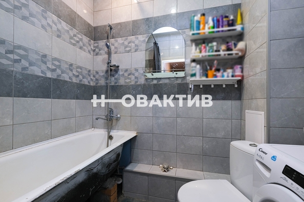 
   Продам 1-комнатную, 35 м², Романтиков ул, 12

. Фото 14.