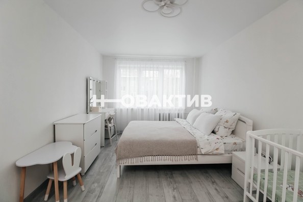 
   Продам 2-комнатную, 46.6 м², Ударная ул, 1/2

. Фото 1.