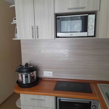 
   Продам 1-комнатную, 32.1 м², Краснообск, 19

. Фото 6.