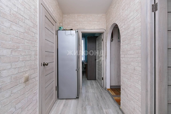 
   Продам 2-комнатную, 53.2 м², Пархоменко ул, 27/1

. Фото 10.