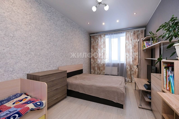 
   Продам 2-комнатную, 42.6 м², Виктора Уса ул, 13

. Фото 6.