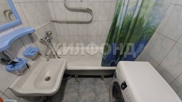 
   Продам 3-комнатную, 59 м², Ударная ул, 25

. Фото 9.