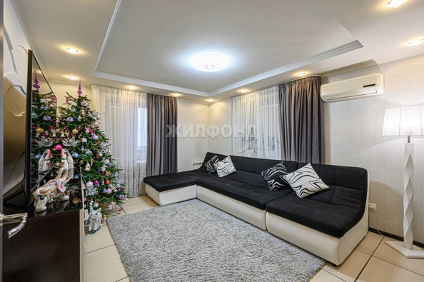 
   Продам 3-комнатную, 59 м², Лескова ул, 252/1

. Фото 5.