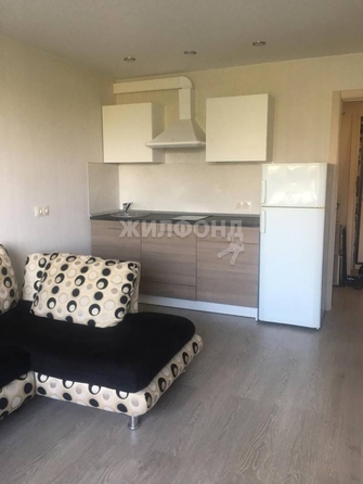 
   Продам 1-комнатную, 35.3 м², Крылова ул, 64а

. Фото 1.