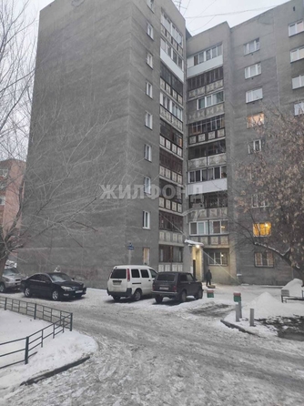 
   Продам 1-комнатную, 35.3 м², Крылова ул, 64а

. Фото 12.