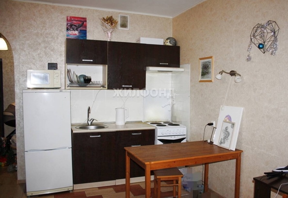 
   Продам студию, 28.4 м², Авиастроителей ул, 11/1

. Фото 1.