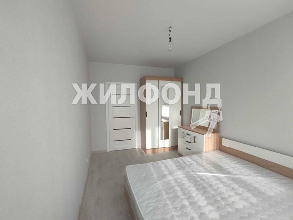 
   Продам 2-комнатную, 43 м², Октябрьская ул, 3

. Фото 3.