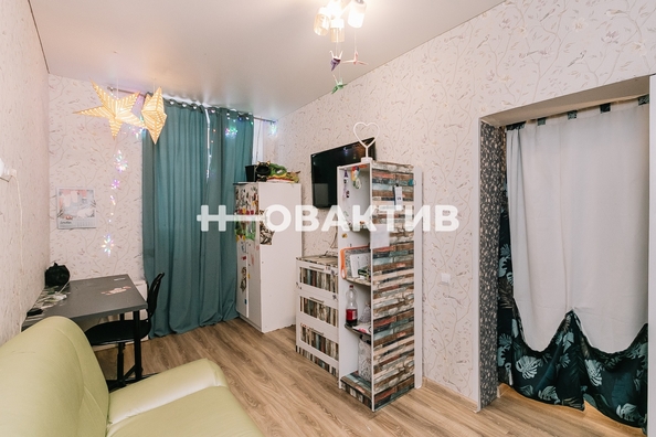 
   Продам 2-комнатную, 49 м², Романова ул, 35

. Фото 6.