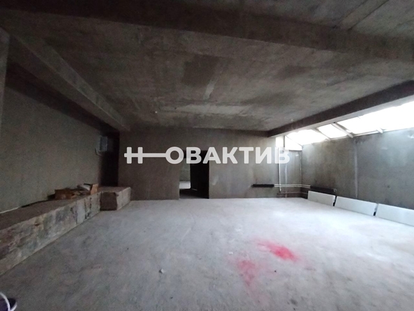 
   Продам помещение свободного назначения, 197 м², Добролюбова ул, 162/1

. Фото 11.