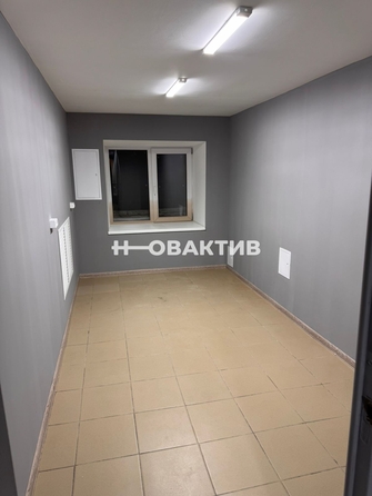 
   Сдам офис, 11 м², Ленина ул, 122

. Фото 1.