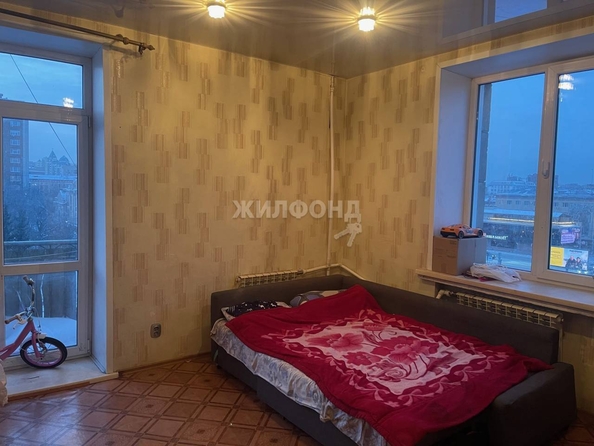 
   Продам 2-комнатную, 54 м², Крылова ул, 7

. Фото 5.