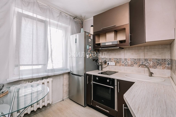 
   Продам 2-комнатную, 46.2 м², Куприна ул, 8

. Фото 11.