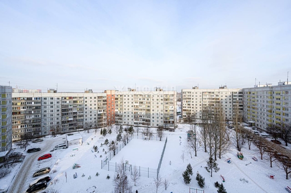 
   Продам 3-комнатную, 62.8 м², Красных Зорь ул, 3/2

. Фото 18.