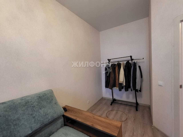 
   Продам 1-комнатную, 32.9 м², Бородина ул, 56

. Фото 10.