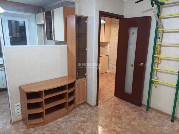 
  Сдам в аренду 1-комнатную квартиру, 30 м², Новосибирск

. Фото 2.