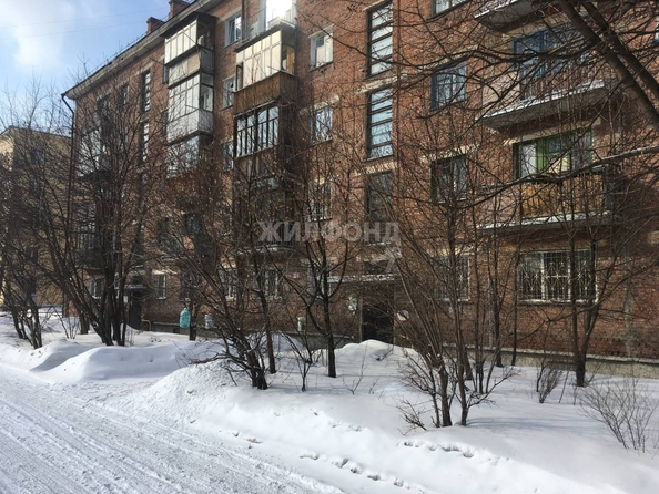 
   Продам 1-комнатную, 30.5 м², Космическая ул, 12

. Фото 11.