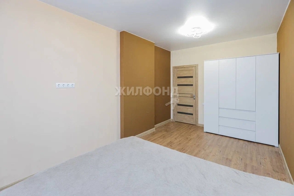 
   Продам 3-комнатную, 65 м², Гоголя ул, 211

. Фото 12.