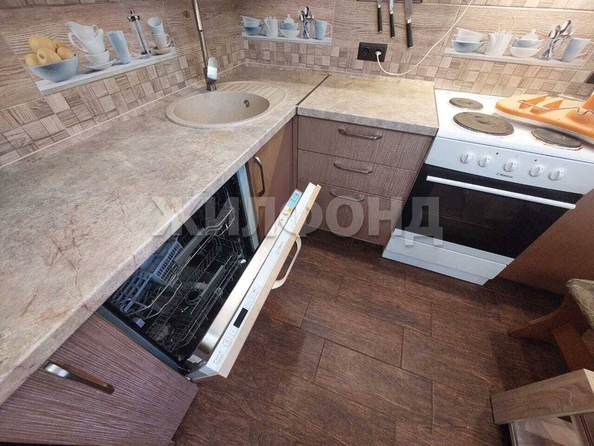 
  Продается 2-комн. квартира, 41.2 м², Большая ул, д. 29
. Фото 2.