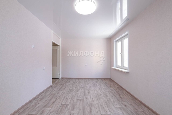 
   Продам 2-комнатную, 46.9 м², Зорге ул, 193/1

. Фото 12.